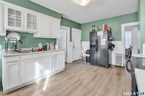 142 Gracey Avenue Meriden CT 06451