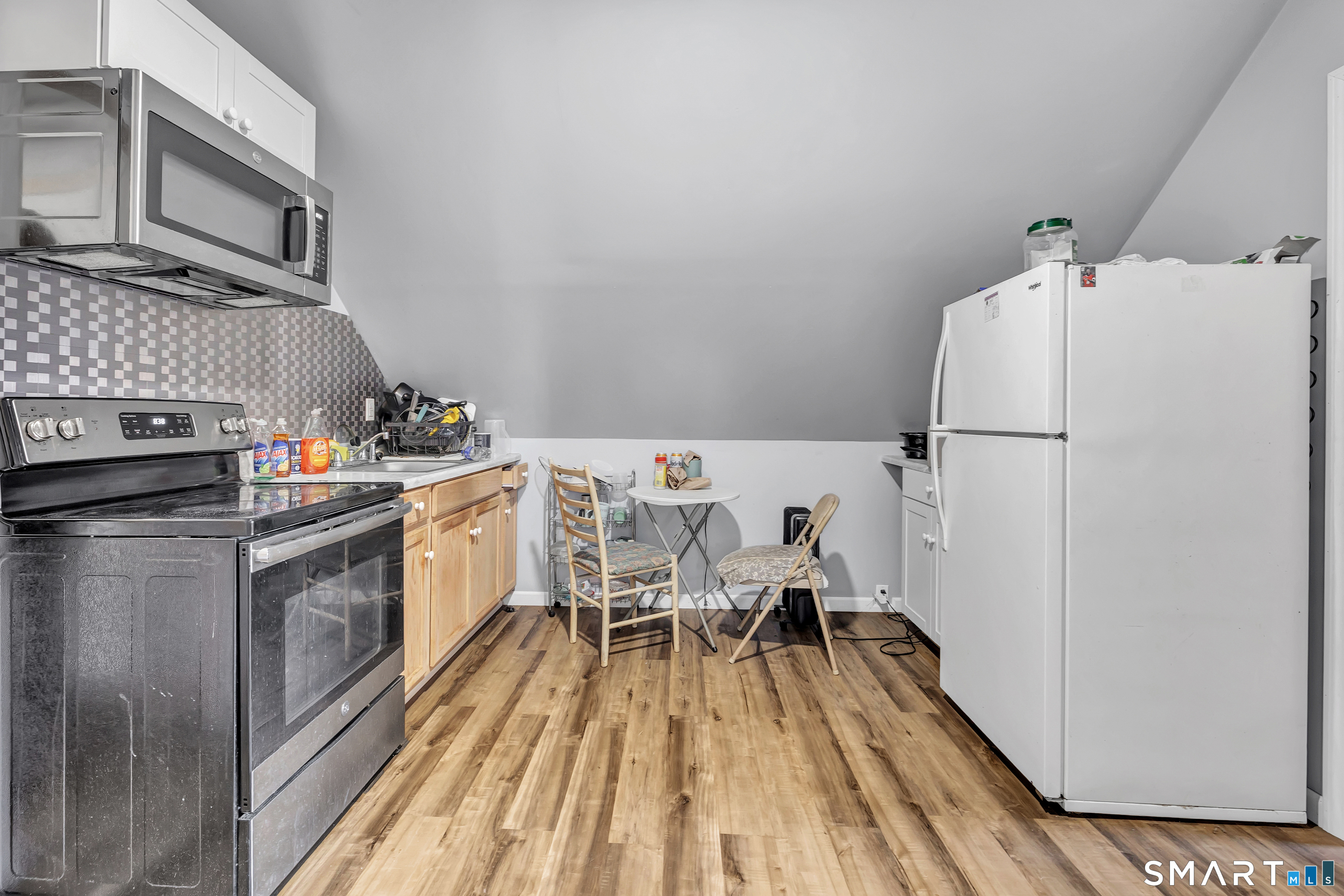 142 Gracey Avenue Meriden CT 06451