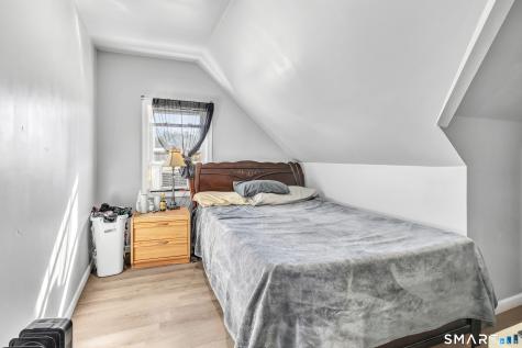 142 Gracey Avenue Meriden CT 06451