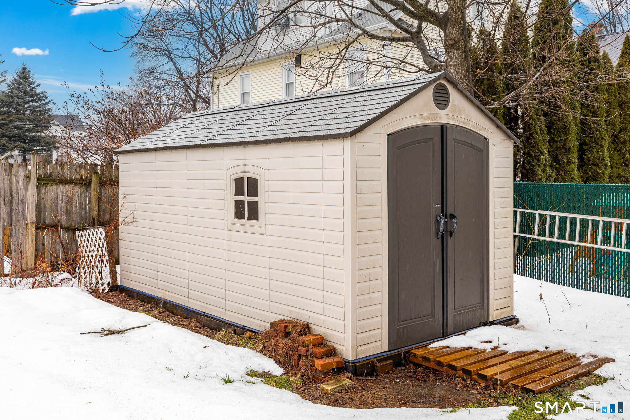 41 Walnut Street Enfield CT 06082
