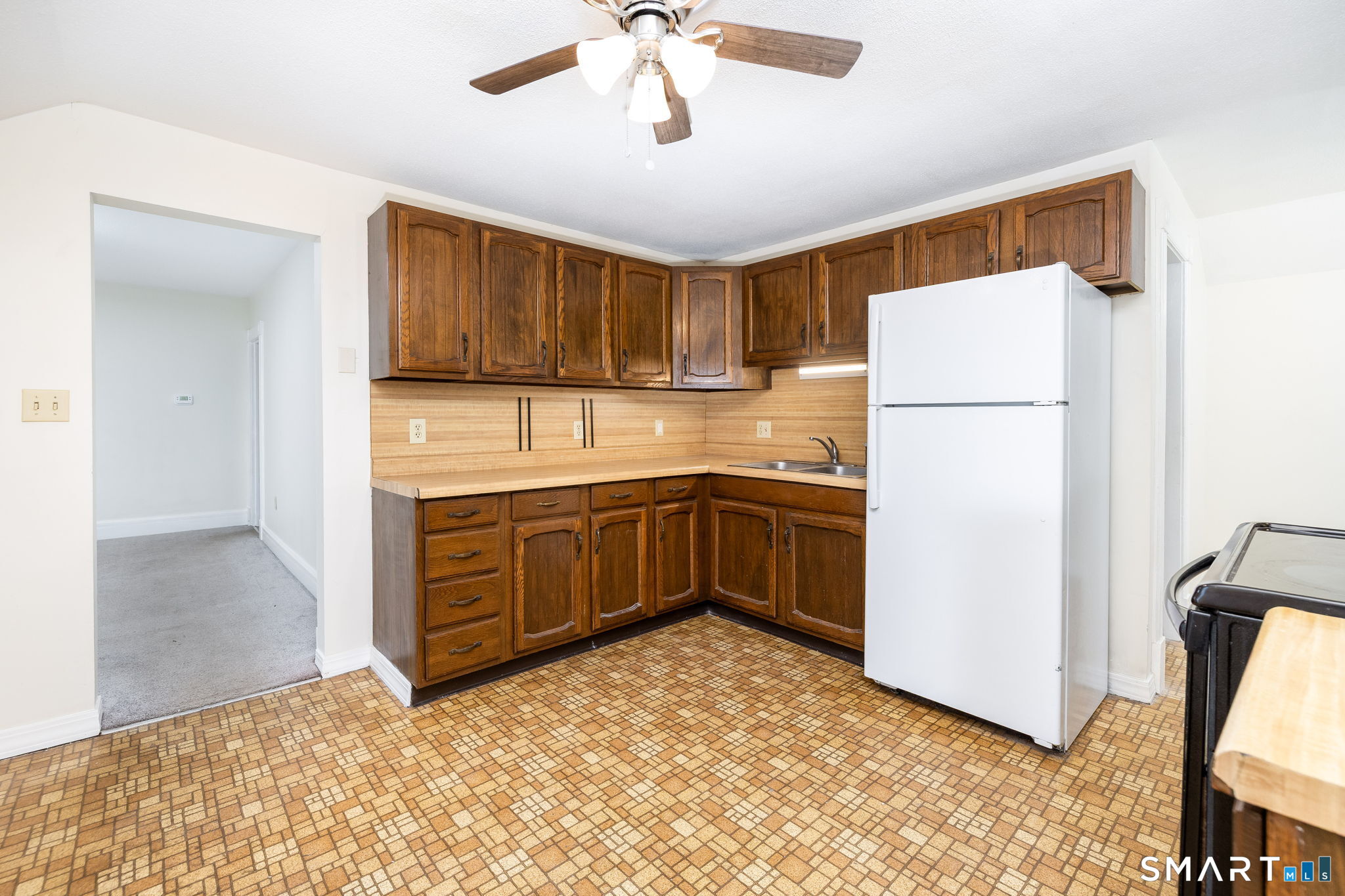 41 Walnut Street Enfield CT 06082