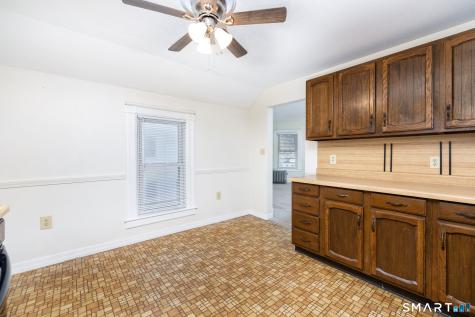 41 Walnut Street Enfield CT 06082