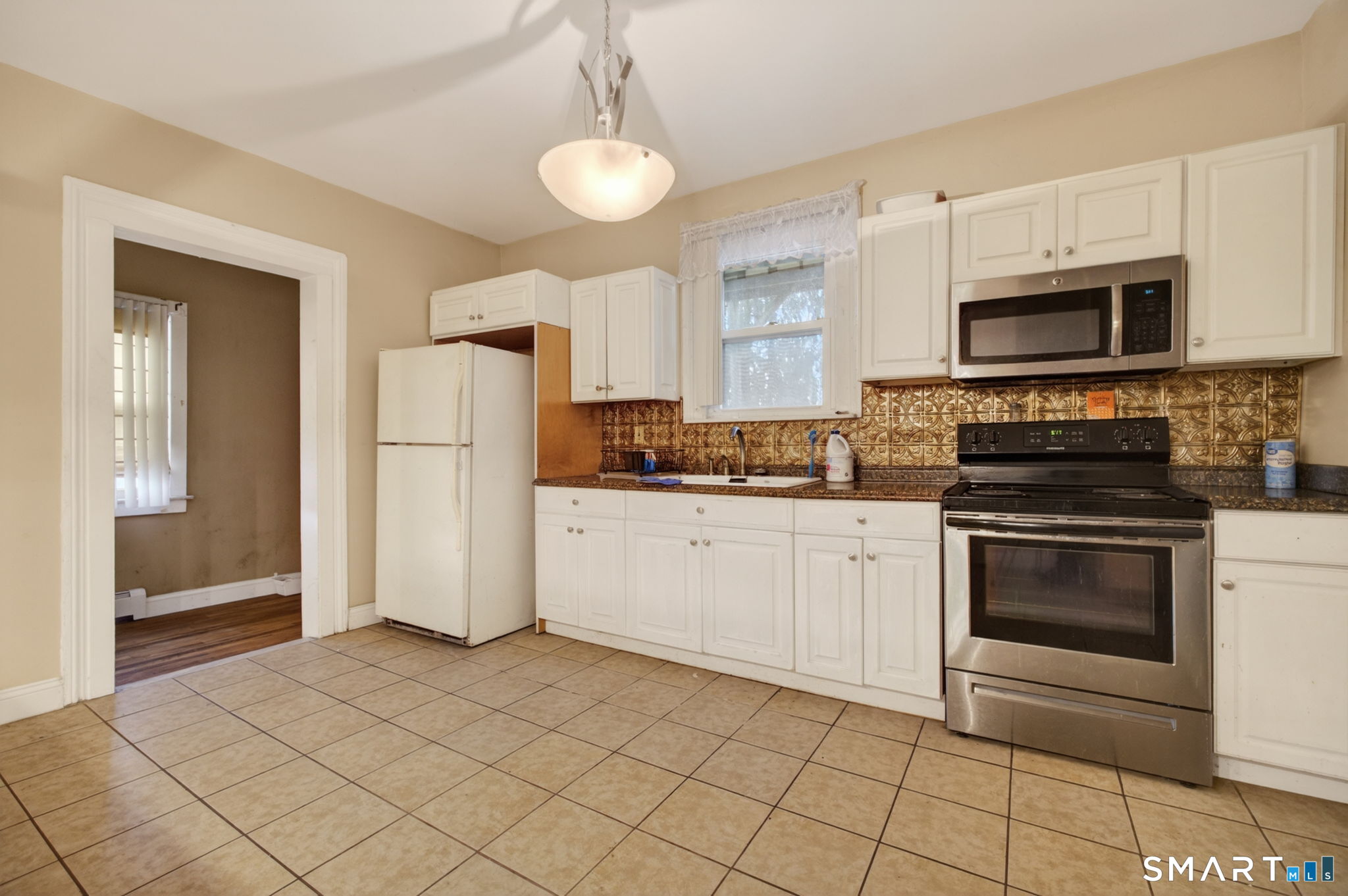 670 Hanover Road Meriden CT 06451