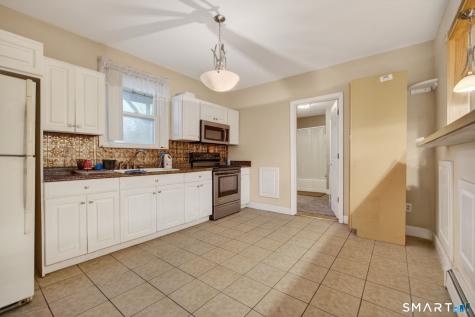 670 Hanover Road Meriden CT 06451