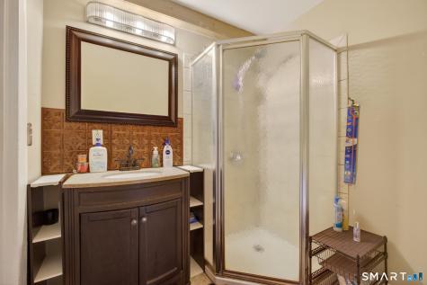 670 Hanover Road Meriden CT 06451