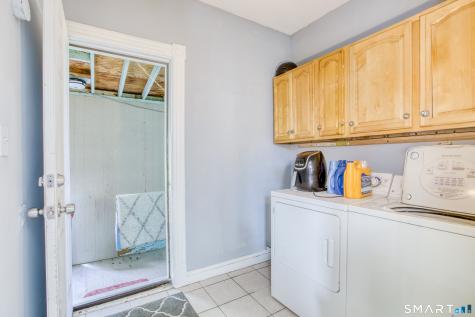 33-35 Amity Street Hartford CT 06106