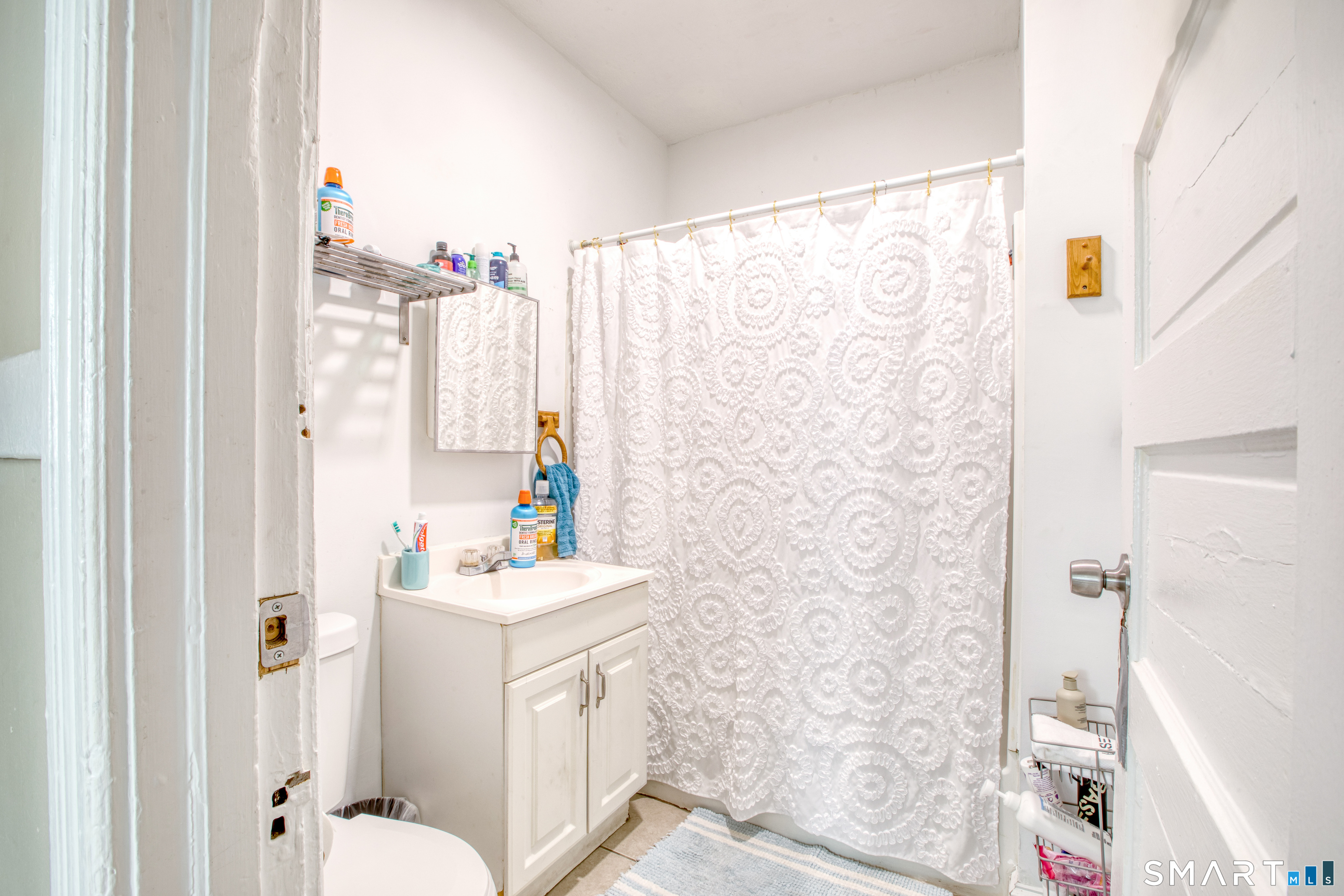 33-35 Amity Street Hartford CT 06106