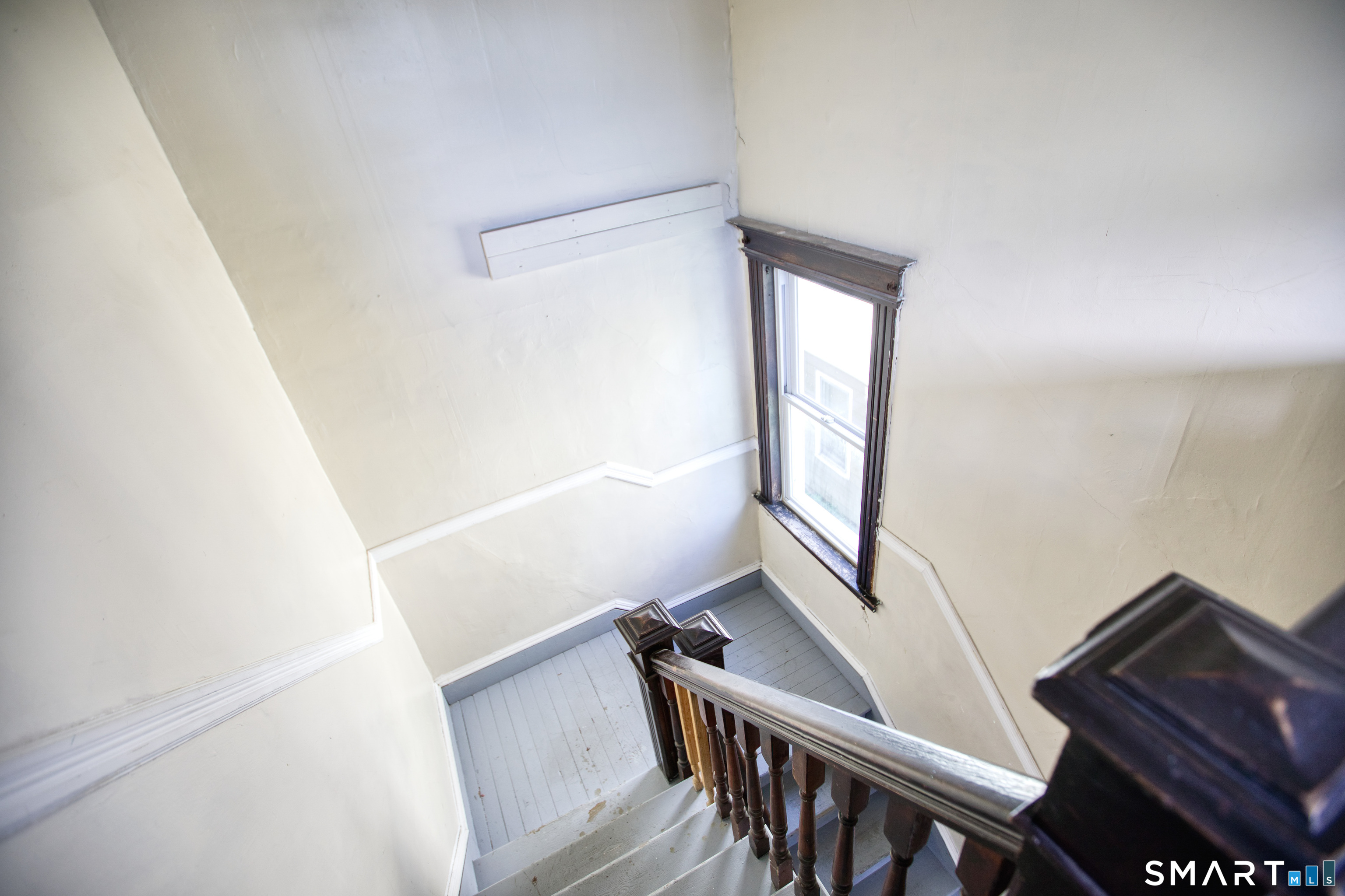 33-35 Amity Street Hartford CT 06106