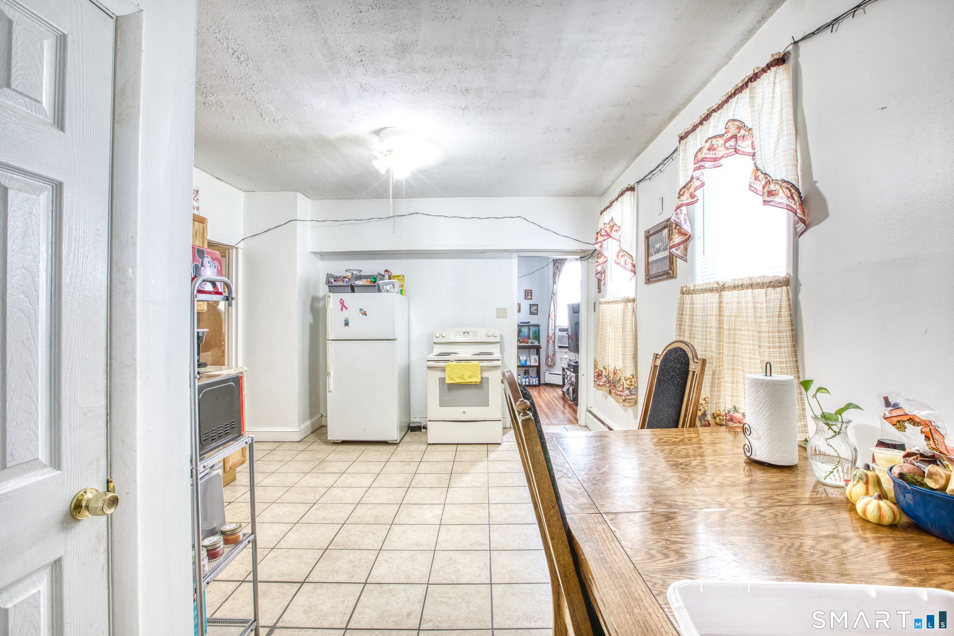 33-35 Amity Street Hartford CT 06106