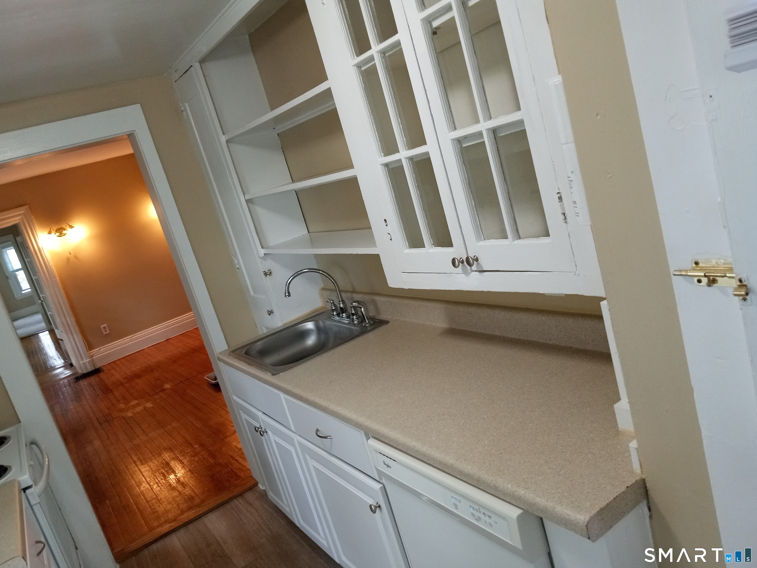 7 Broad Street Norwich CT 06360