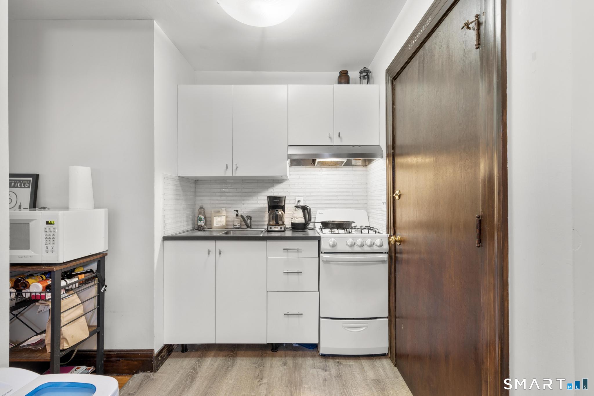 525 Whitney Avenue New Haven CT 06511
