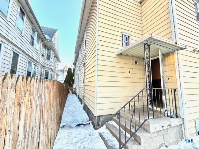 41 Washington Terrace Bridgeport CT 06604