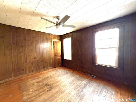 41 Washington Terrace Bridgeport CT 06604