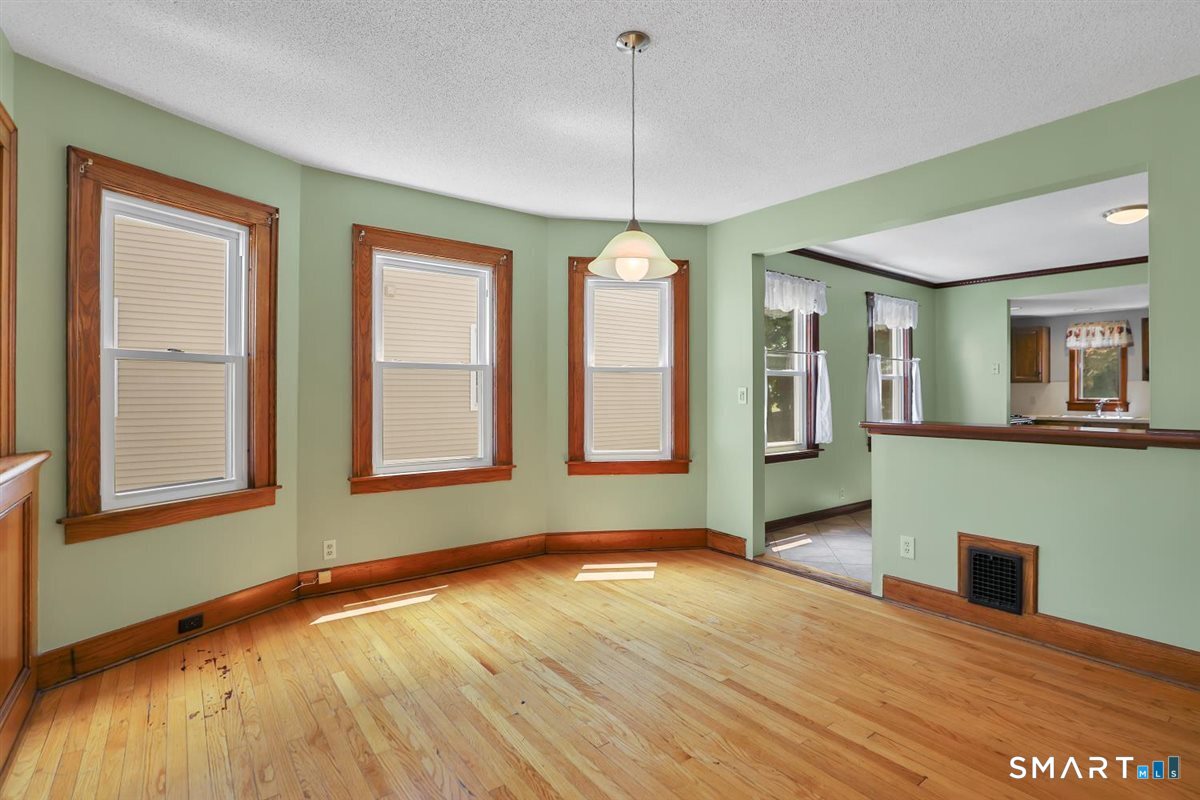 31 Brooklawn Street New Britain CT 06052