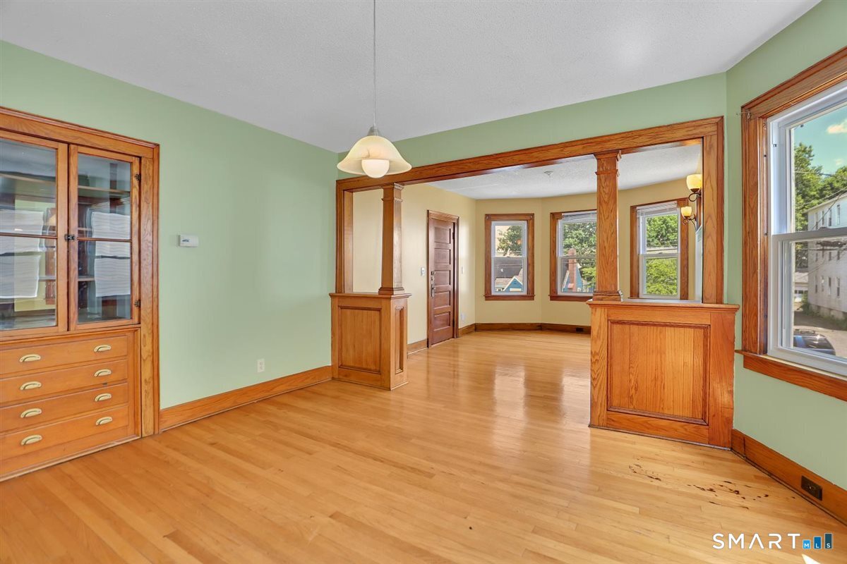 31 Brooklawn Street New Britain CT 06052