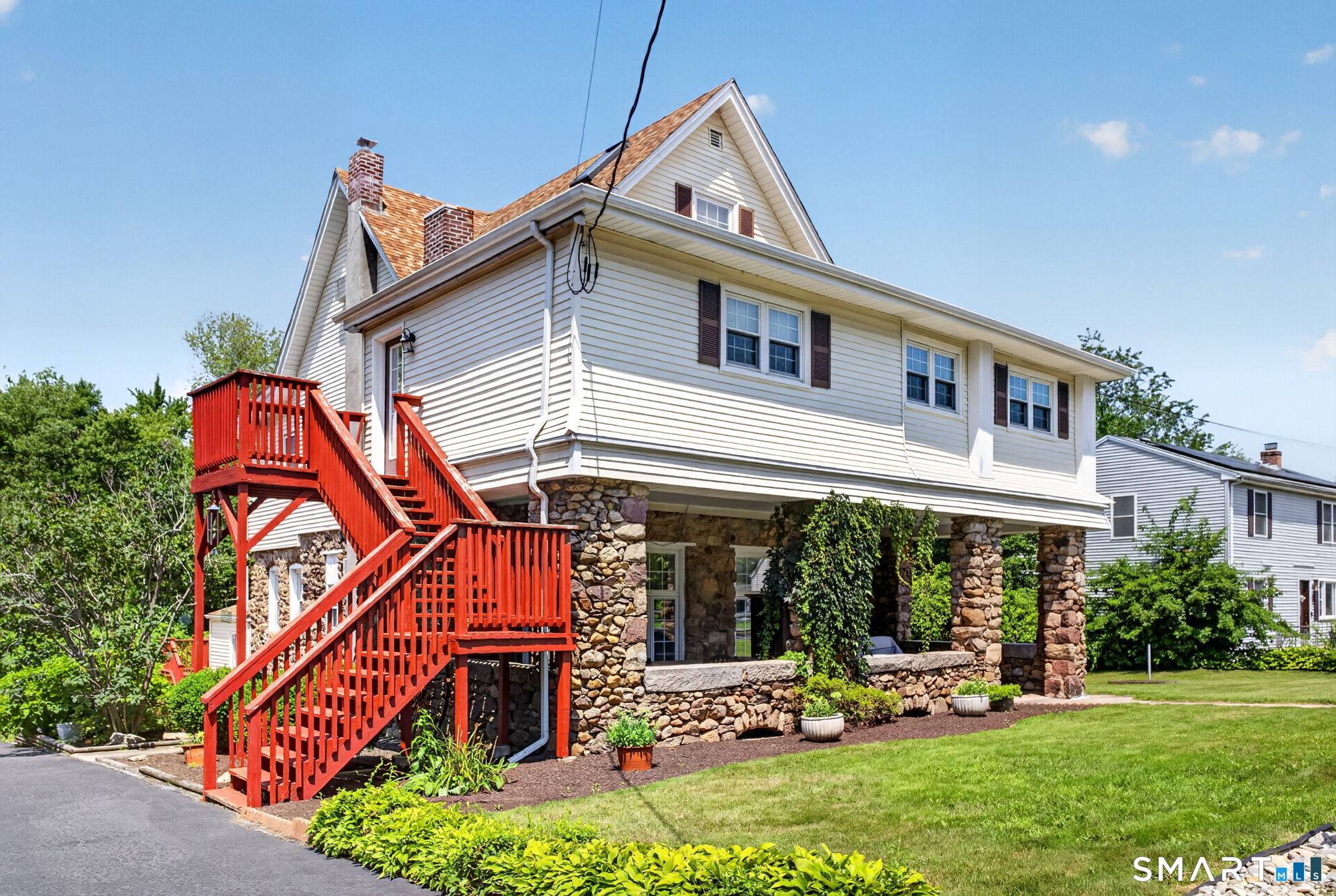 23 Oregon Avenue East Haven CT 06512