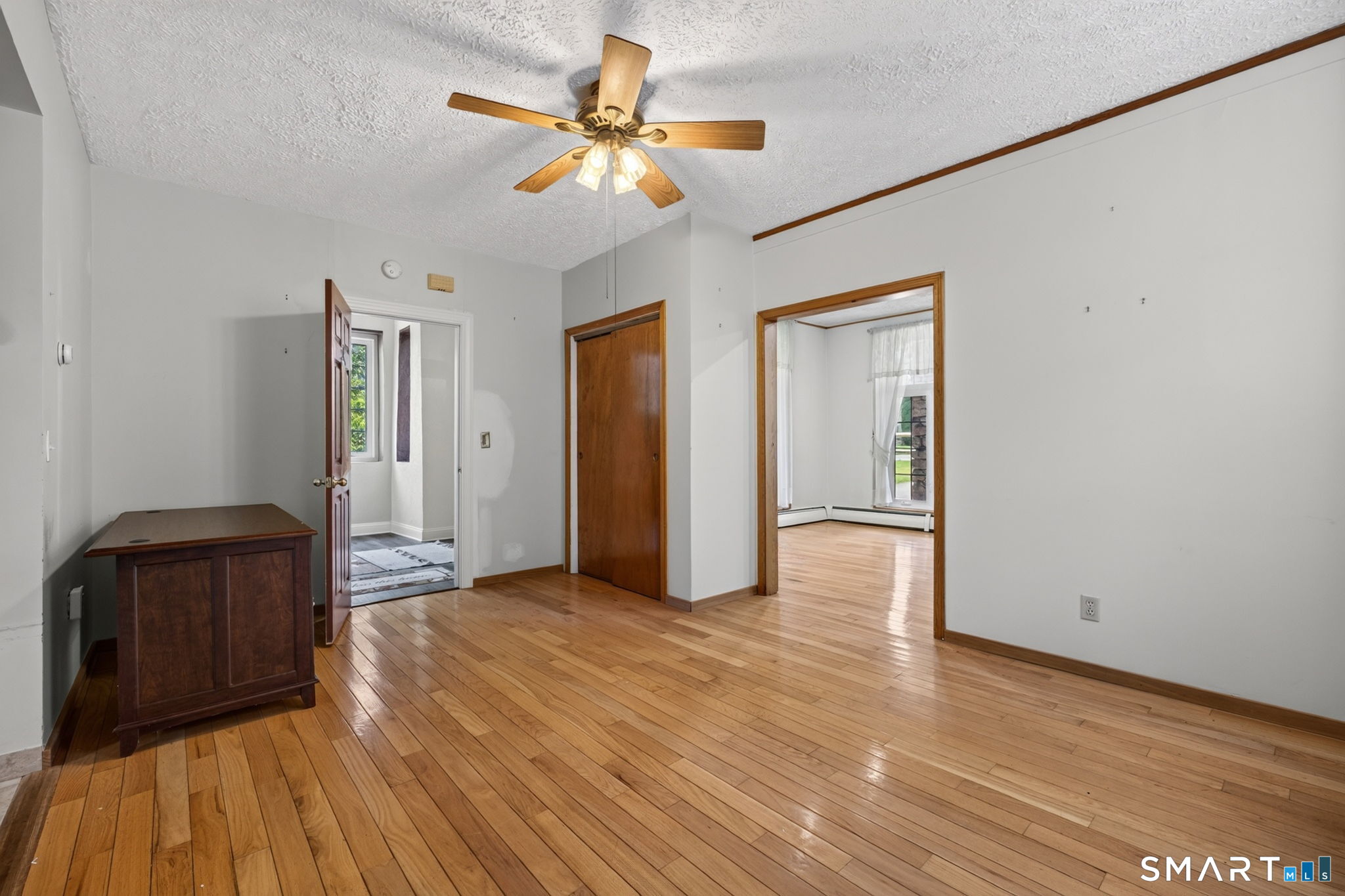23 Oregon Avenue East Haven CT 06512