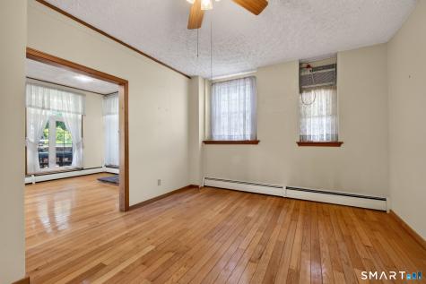 23 Oregon Avenue East Haven CT 06512