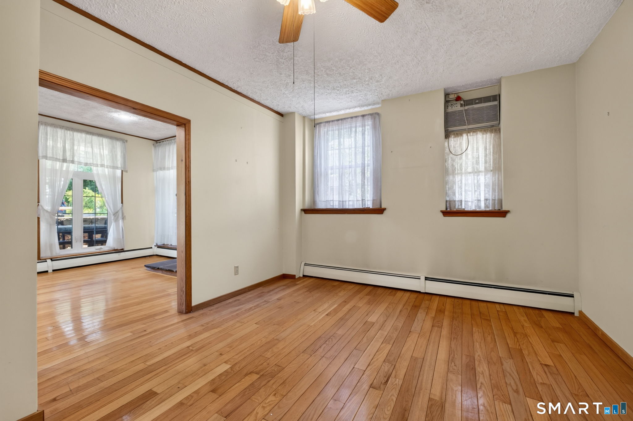 23 Oregon Avenue East Haven CT 06512