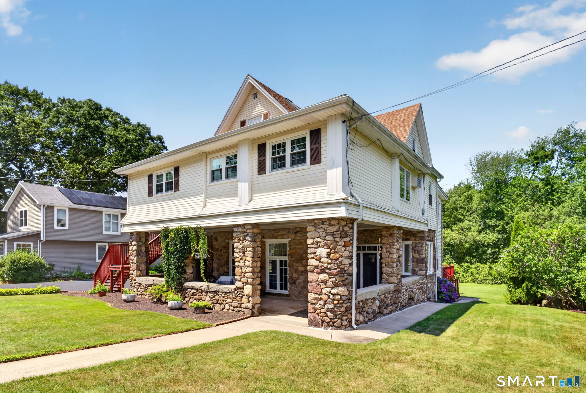23 Oregon Avenue East Haven CT 06512