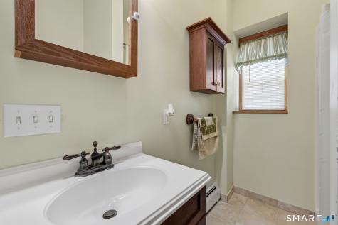 23 Oregon Avenue East Haven CT 06512