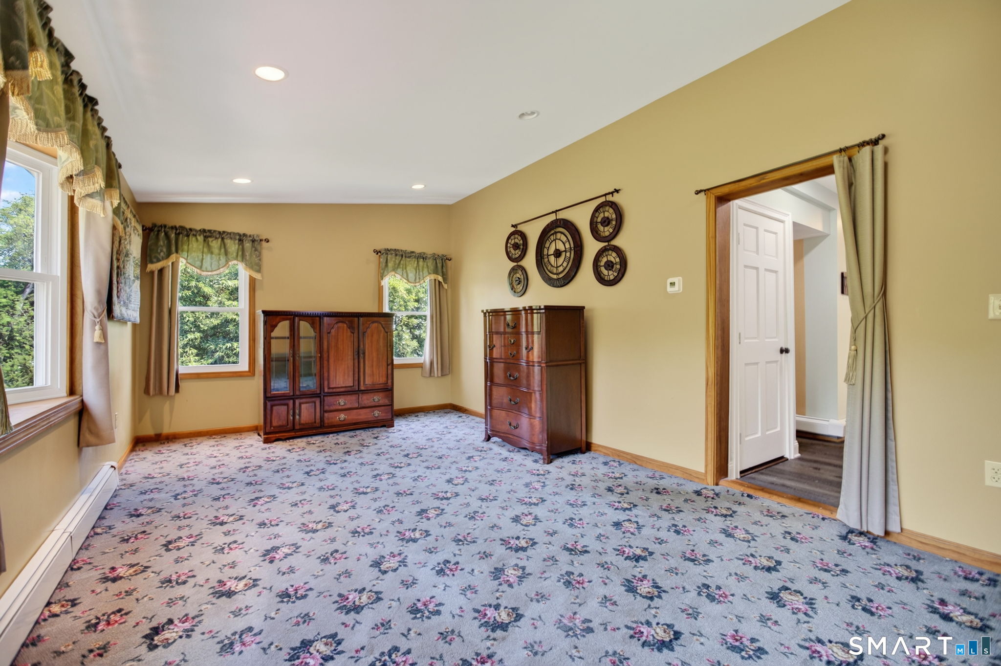 23 Oregon Avenue East Haven CT 06512
