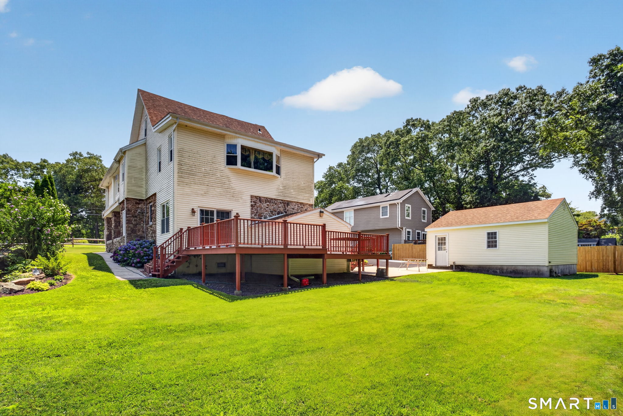 23 Oregon Avenue East Haven CT 06512