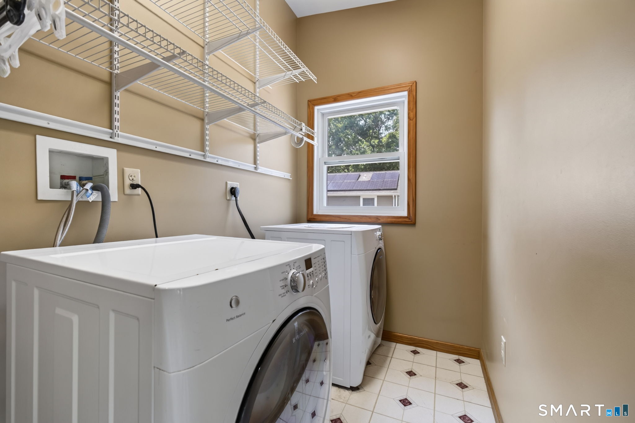 23 Oregon Avenue East Haven CT 06512