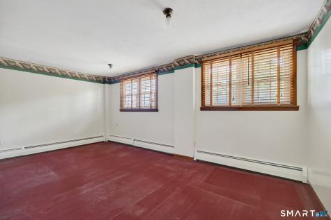 23 Oregon Avenue East Haven CT 06512