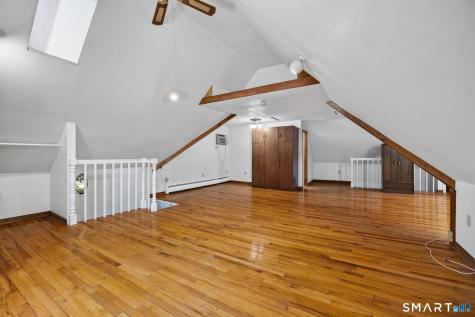 23 Oregon Avenue East Haven CT 06512
