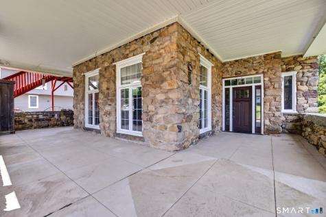 23 Oregon Avenue East Haven CT 06512