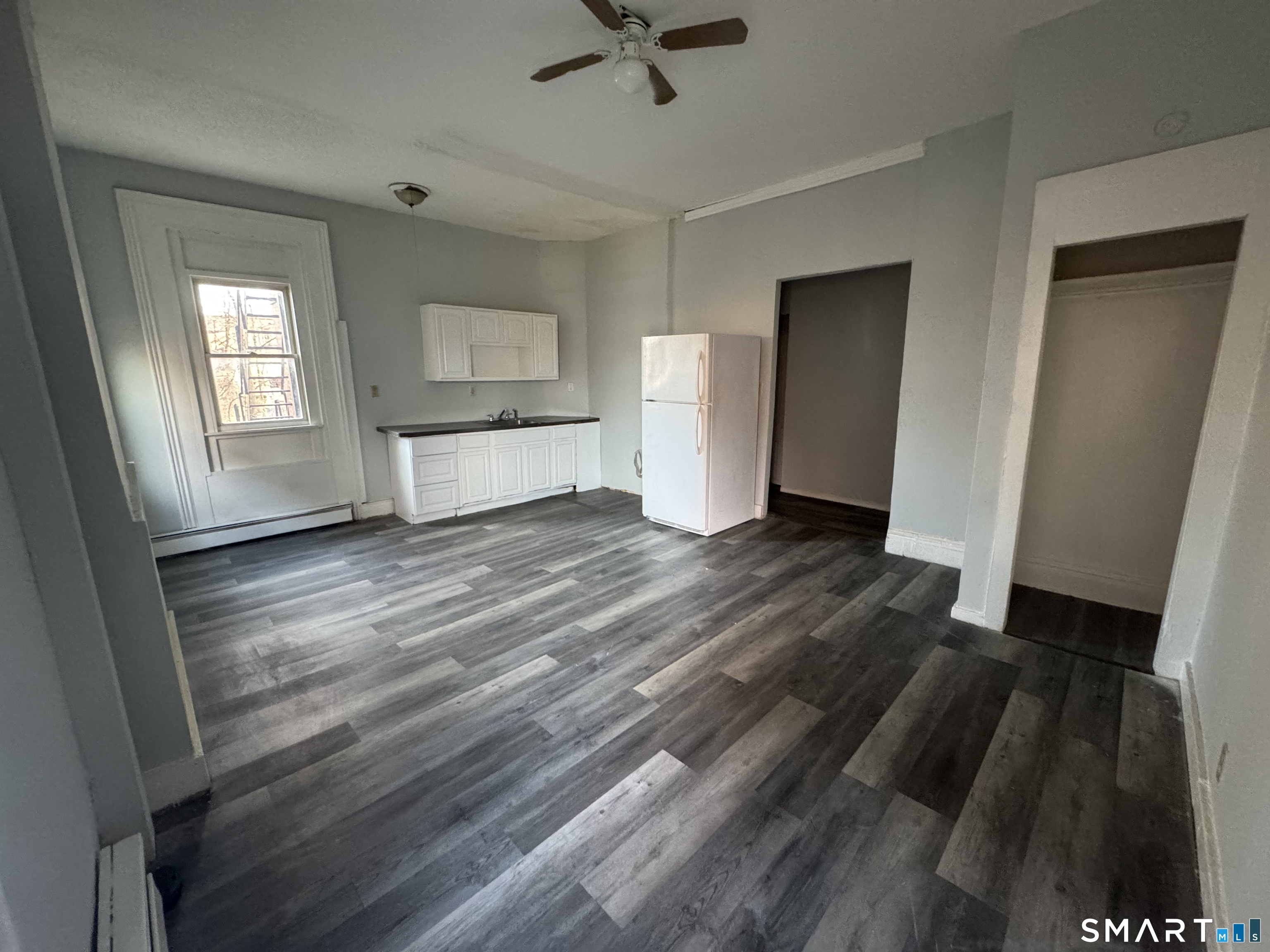 86 Edwards Street Hartford CT 06382