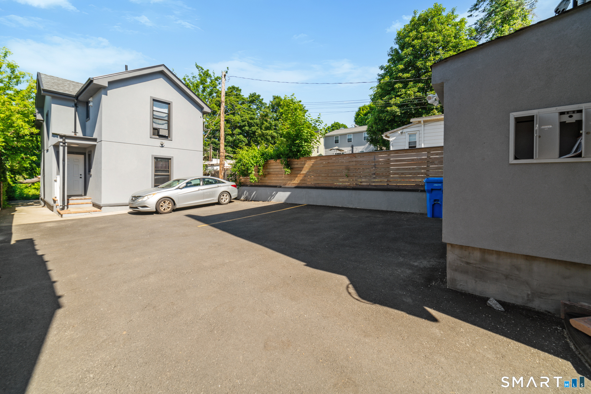 49 Hill Street Waterbury CT 06704