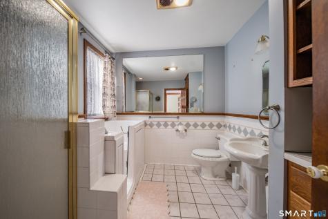 141 West Broad Street Stonington CT 06379