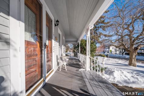 141 West Broad Street Stonington CT 06379