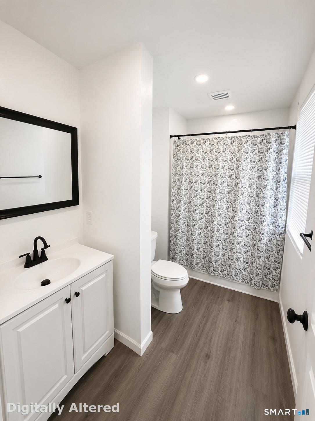 15 Lincoln Place Bristol CT 06010