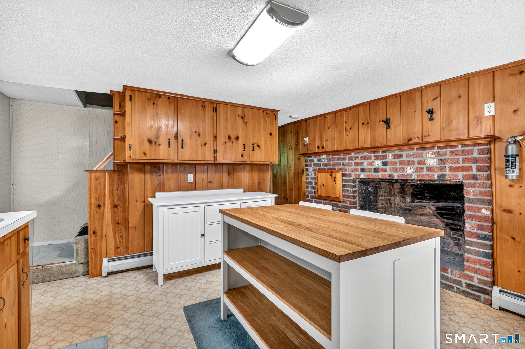 1355 Poquonock Avenue Windsor CT 06095