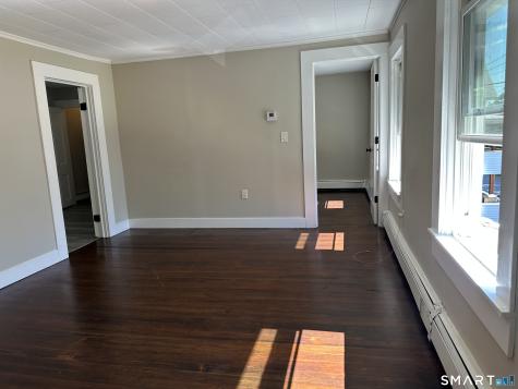 28 Durfey Street Norwich CT 06360