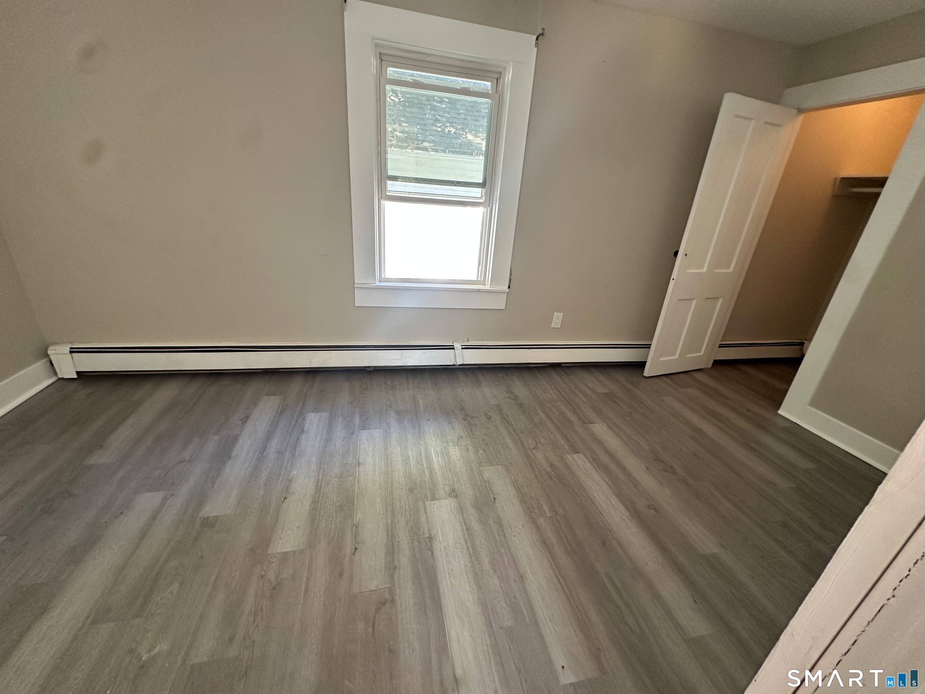 28 Durfey Street Norwich CT 06360