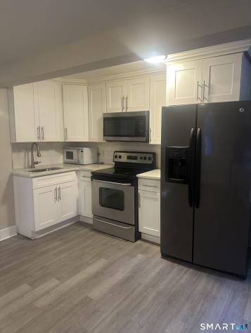 28 Durfey Street Norwich CT 06360