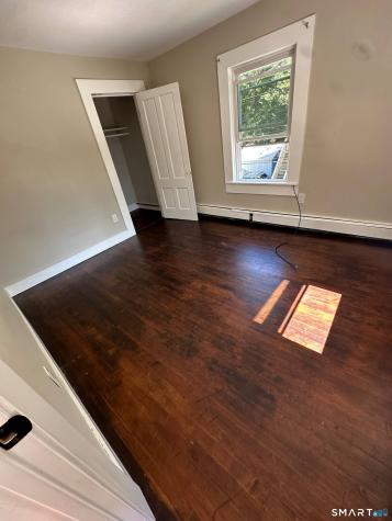 28 Durfey Street Norwich CT 06360