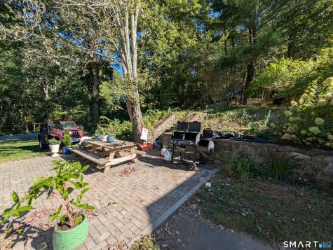 541 Benson Road Middlebury CT 06762