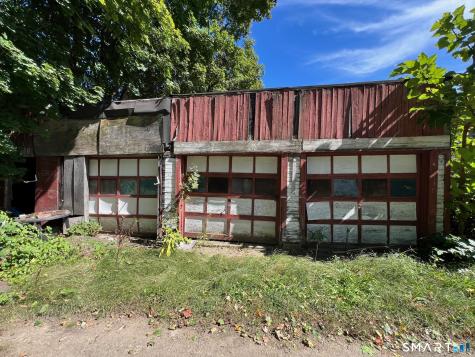 219 Providence Street Putnam CT 06260