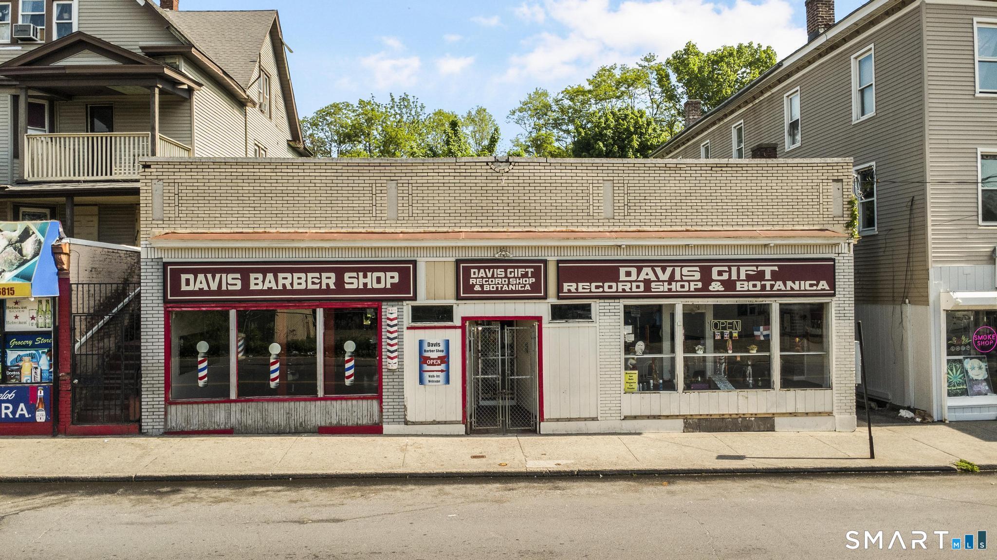 669 East Main Street Waterbury CT 06702
