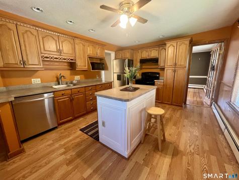 238 Broad Street Wethersfield CT 06109