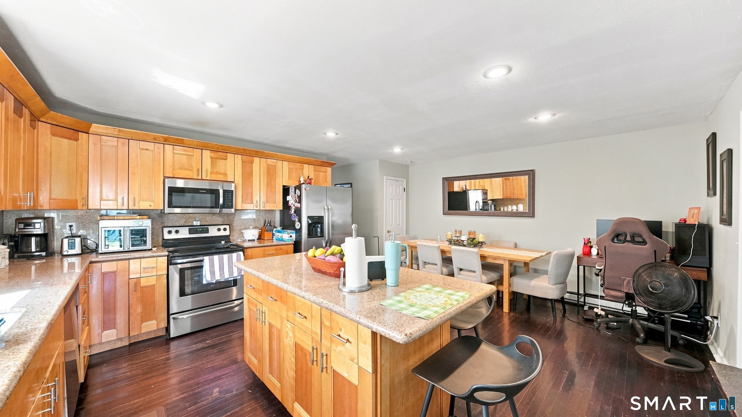 82-84 Harbor Drive Stamford CT 06902
