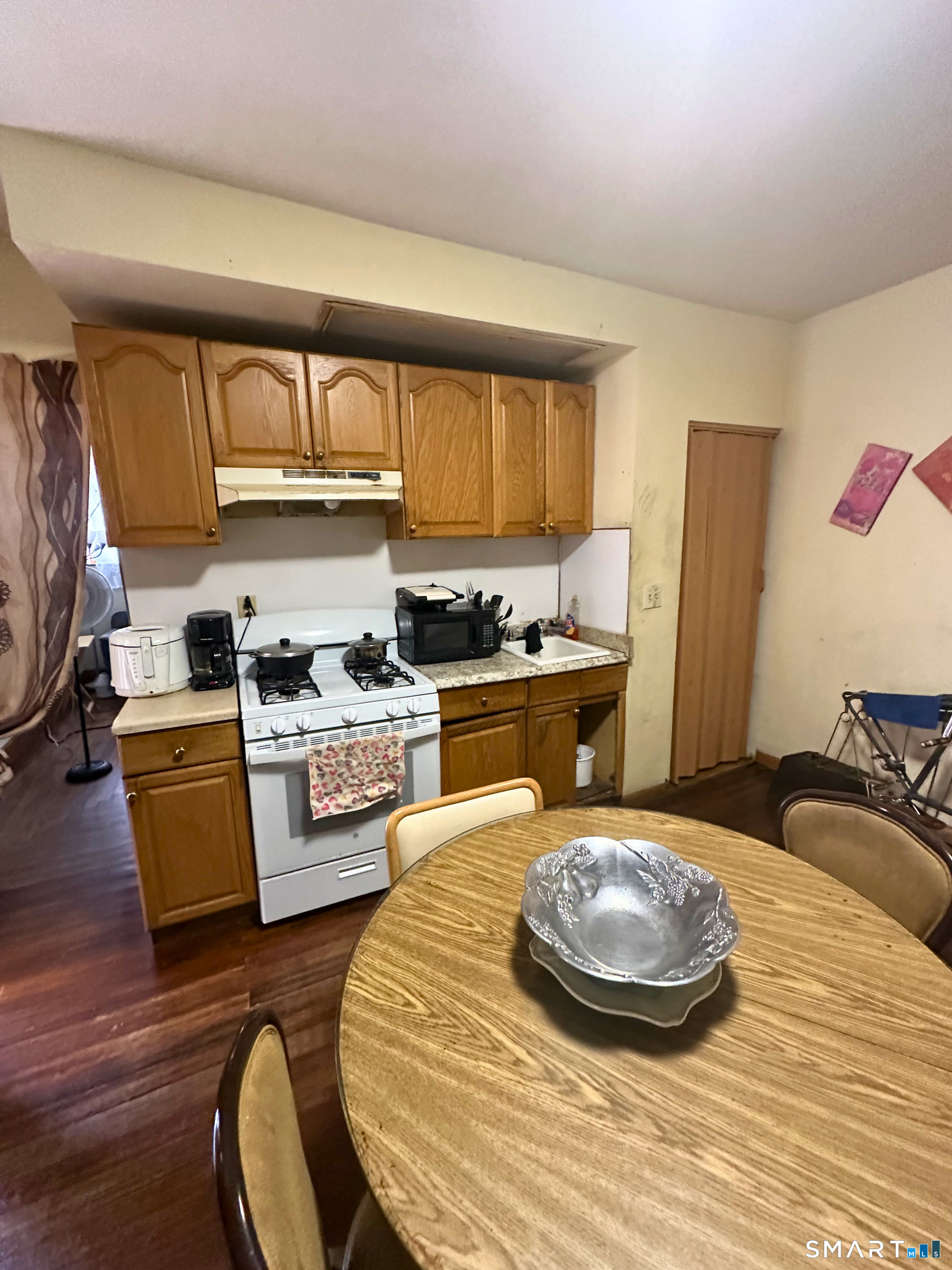 747 Dixwell Avenue New Haven CT 06511