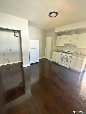 747 Dixwell Avenue New Haven CT 06511