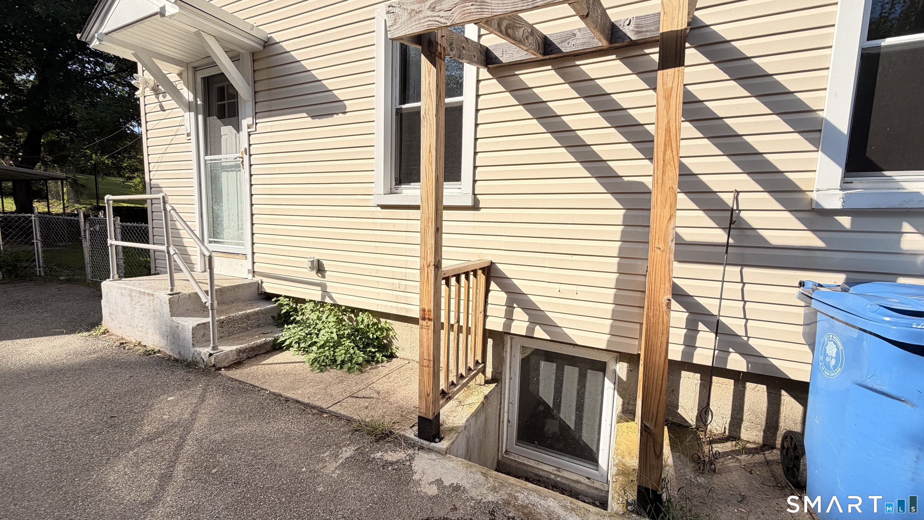 19-21 Quarry Street Norwich CT 06360