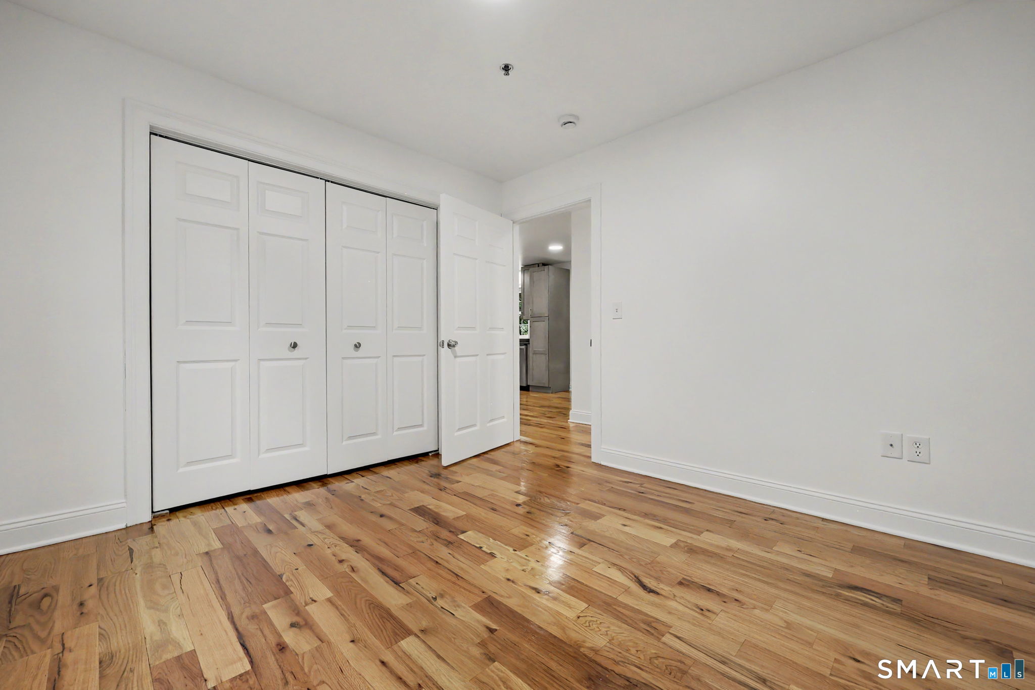 863-865 Brewster Street Bridgeport CT 06605